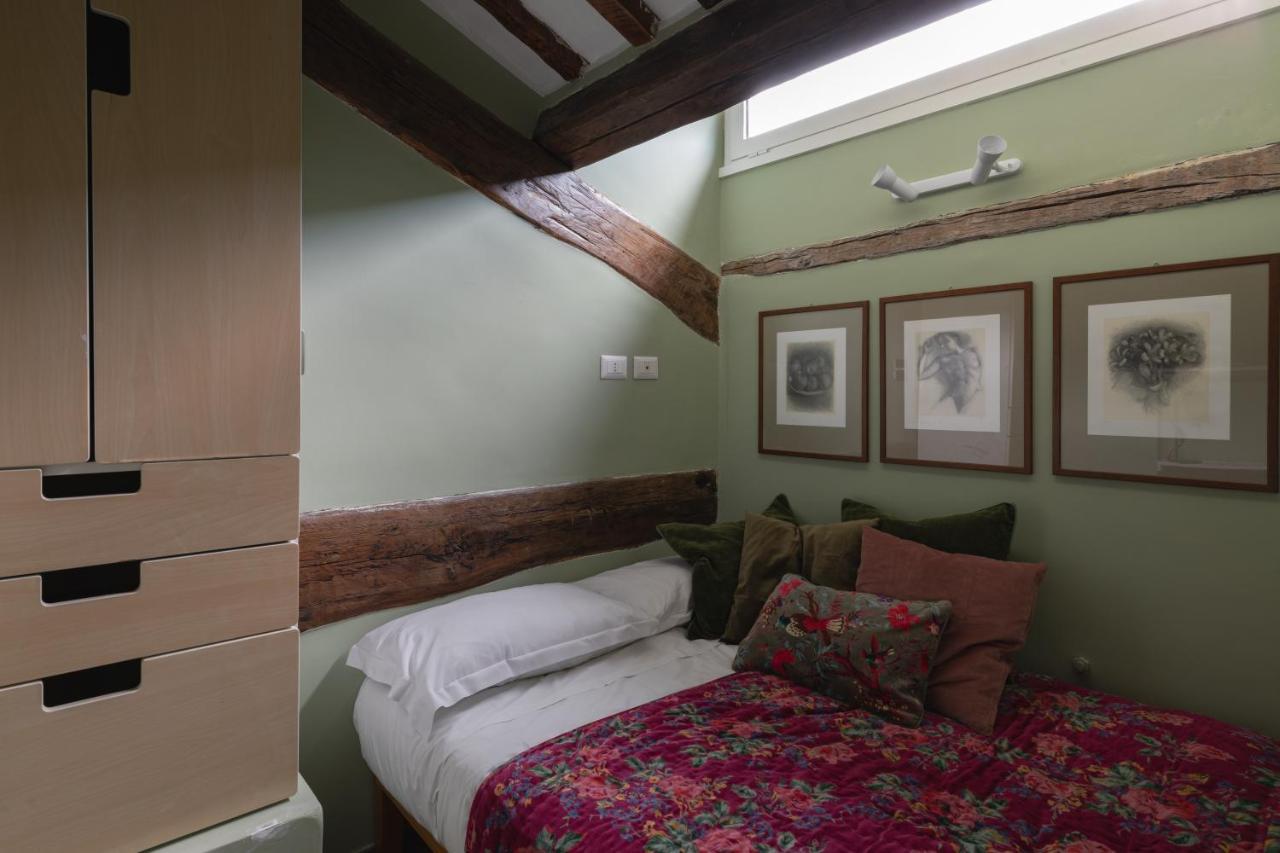 Amazing Penthouse With Terrace And Rooftop In Trastevere Ρώμη Εξωτερικό φωτογραφία
